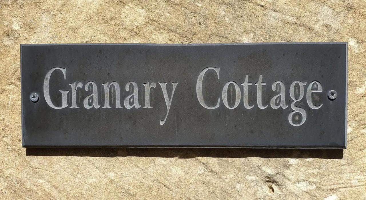 Granary Cottage - Luxury Barn Conversion Weston Subedge Экстерьер фото
